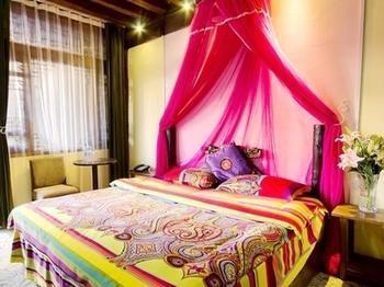 Lijiang Encounter Days Inn Eksteriør bilde